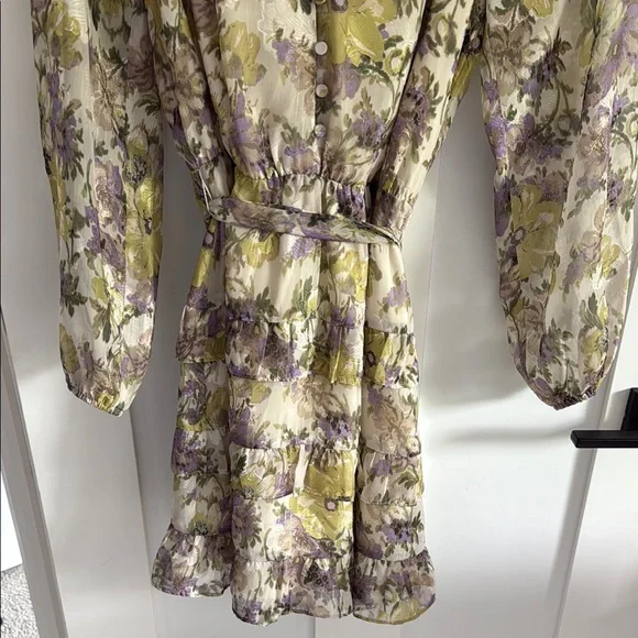 Adelyn Rae Floral V-Neck Dress Size XS - Picture 4 of 6